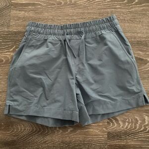 MEC youth shorts